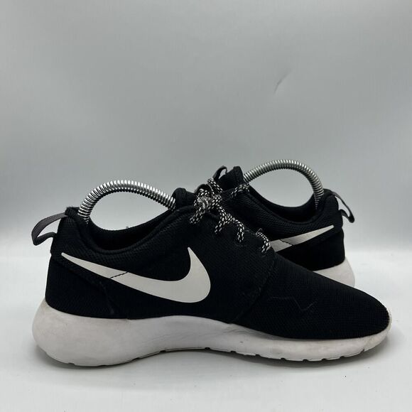 Nike Roshe One Womens Size 7.5 844994-002 Black Running Shoes Sneakers - Picture 6 of 13